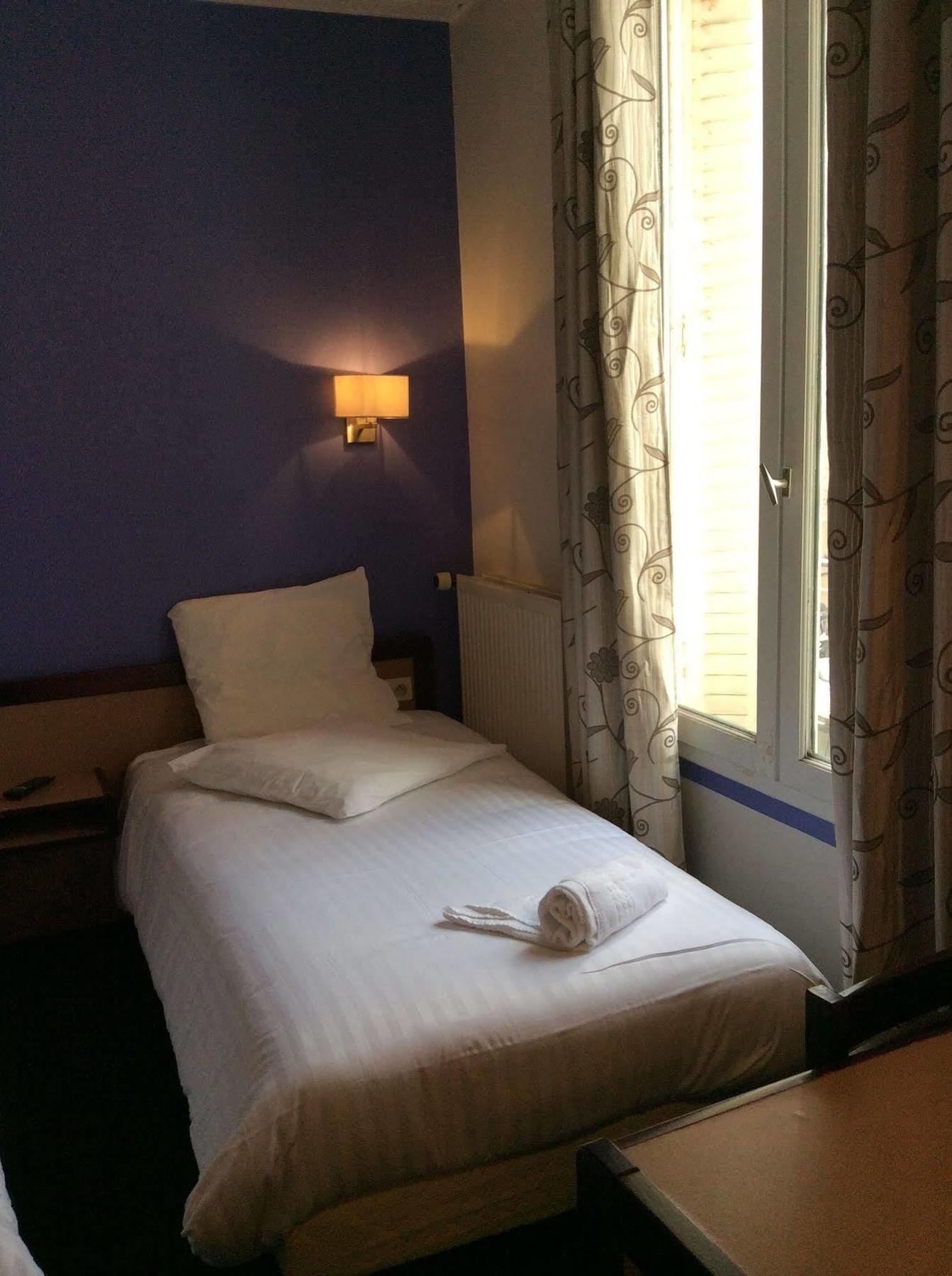 De La Place Du Louvre - Esprit De France Hotel Paris