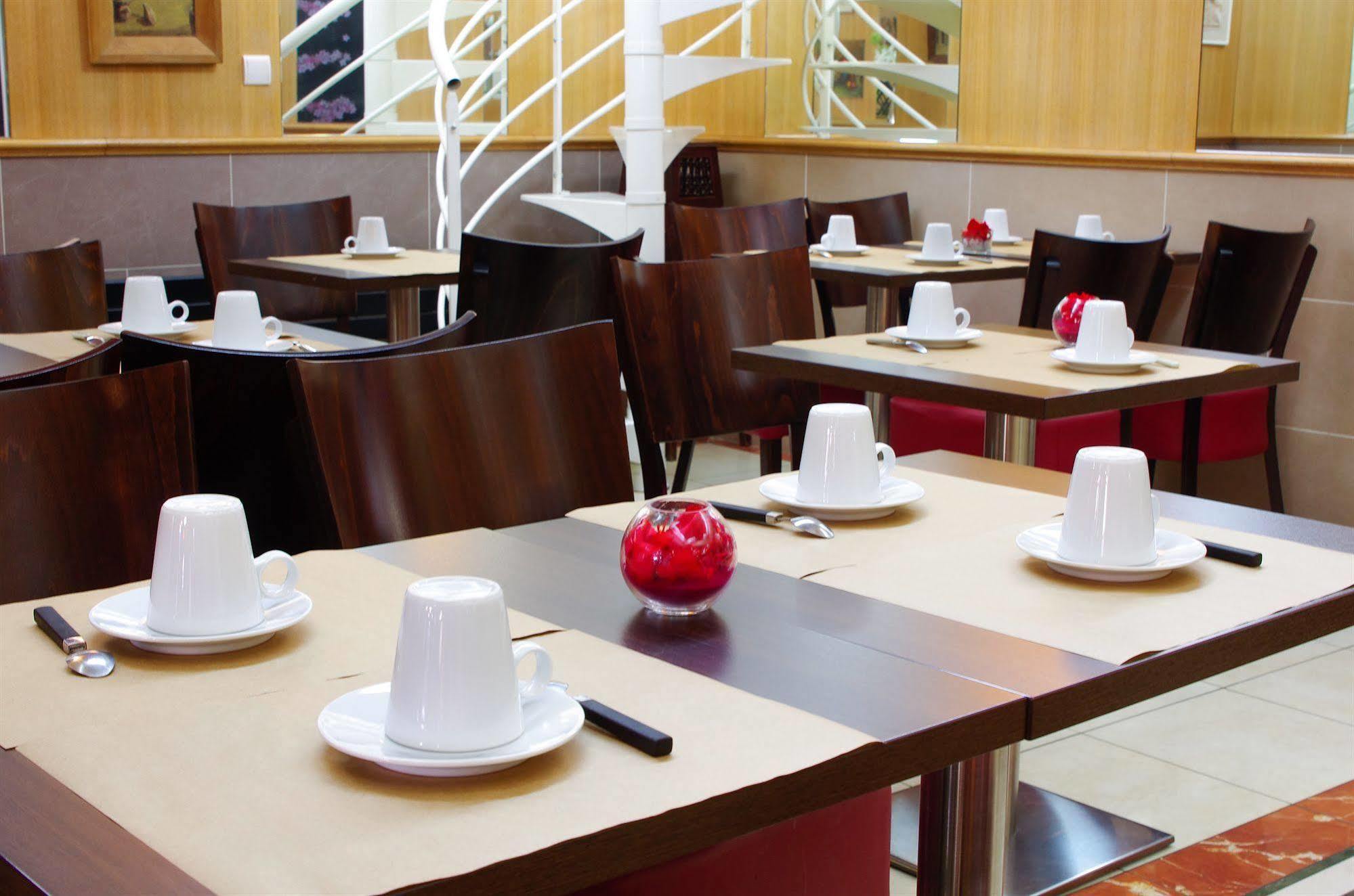 Le Clery Hotel 4*