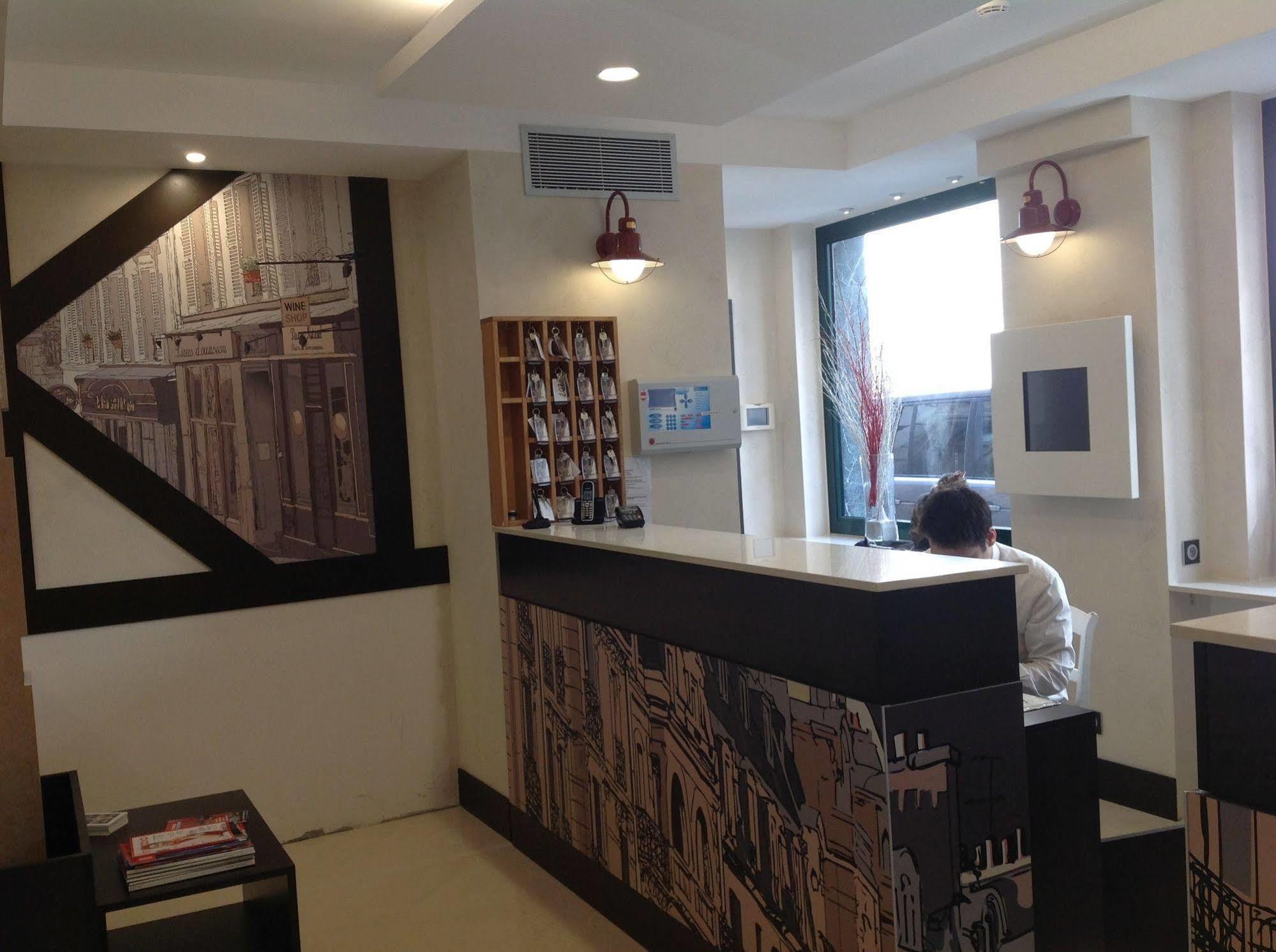 Amiral-fondary 3* Paris