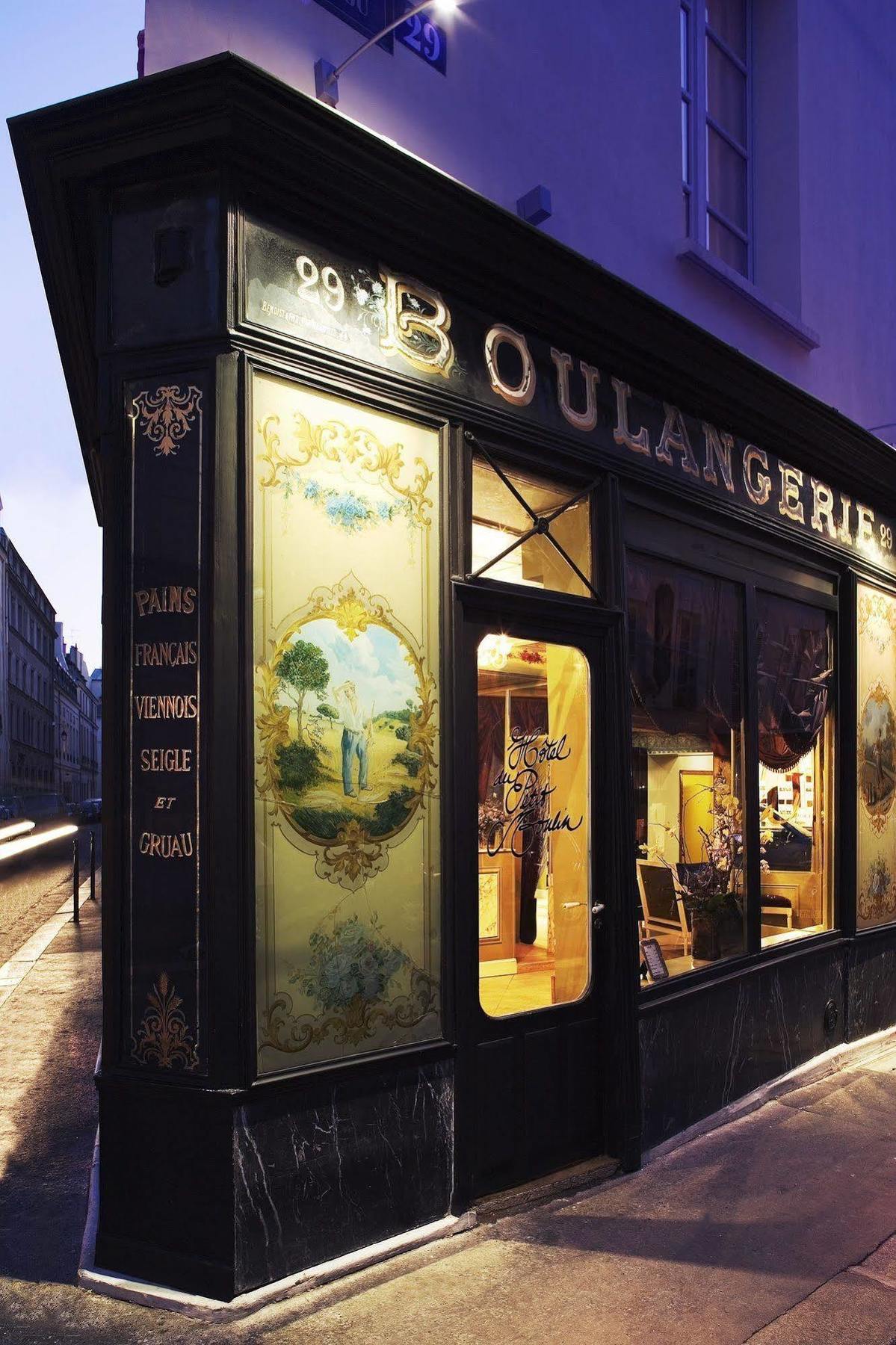 Hotel Du Petit Moulin, Haute Couture By Lacroix Paris