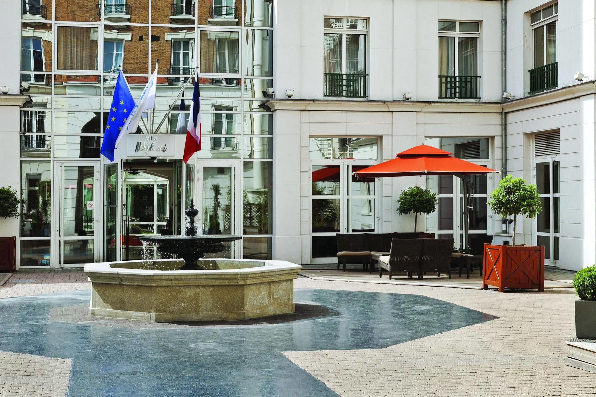 Bleues Modigliani Hotel