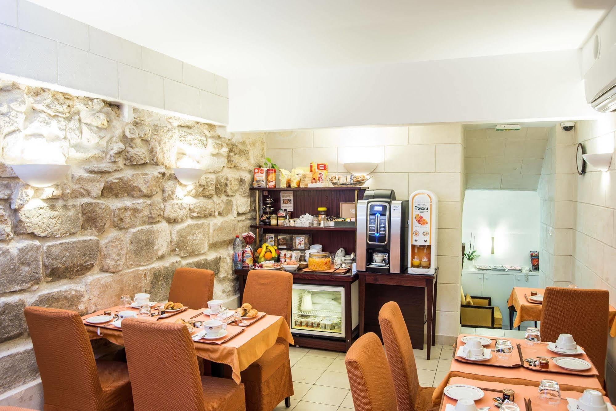 Hotel Austin's Arts Et Metiers
