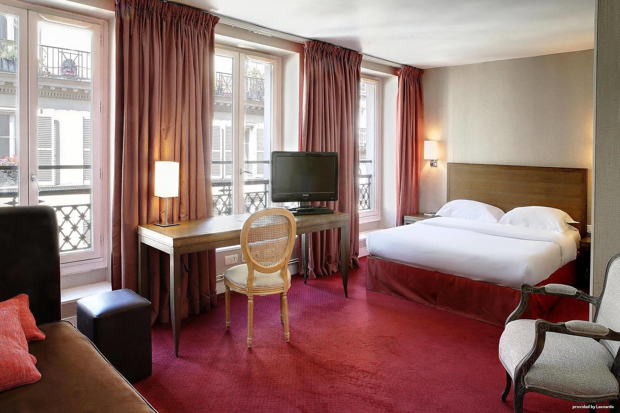 Louvre Piemont Hotel Paris