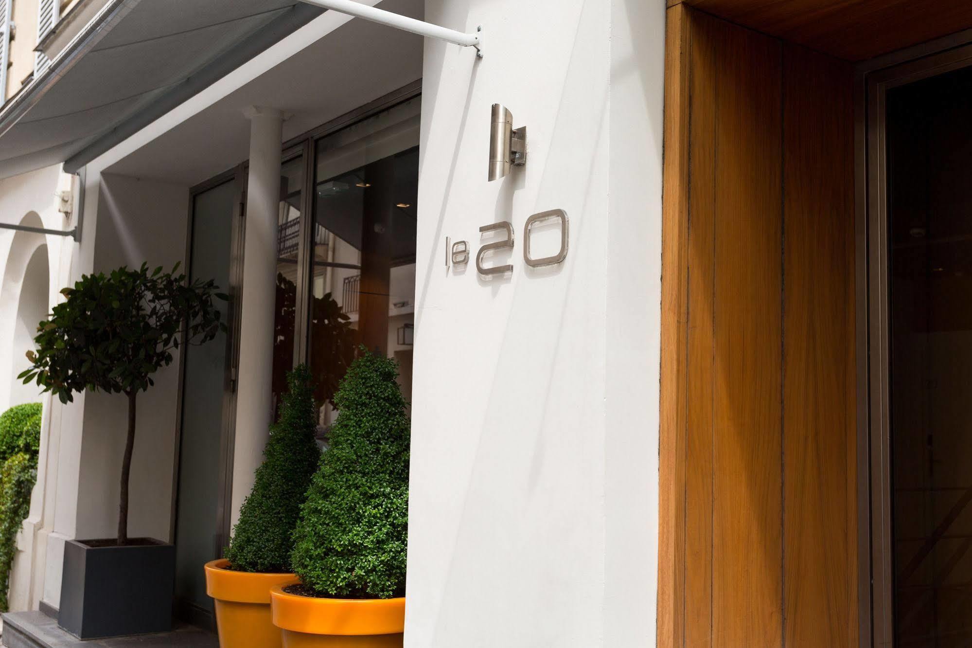 Le 20 Prieure 3* Paris