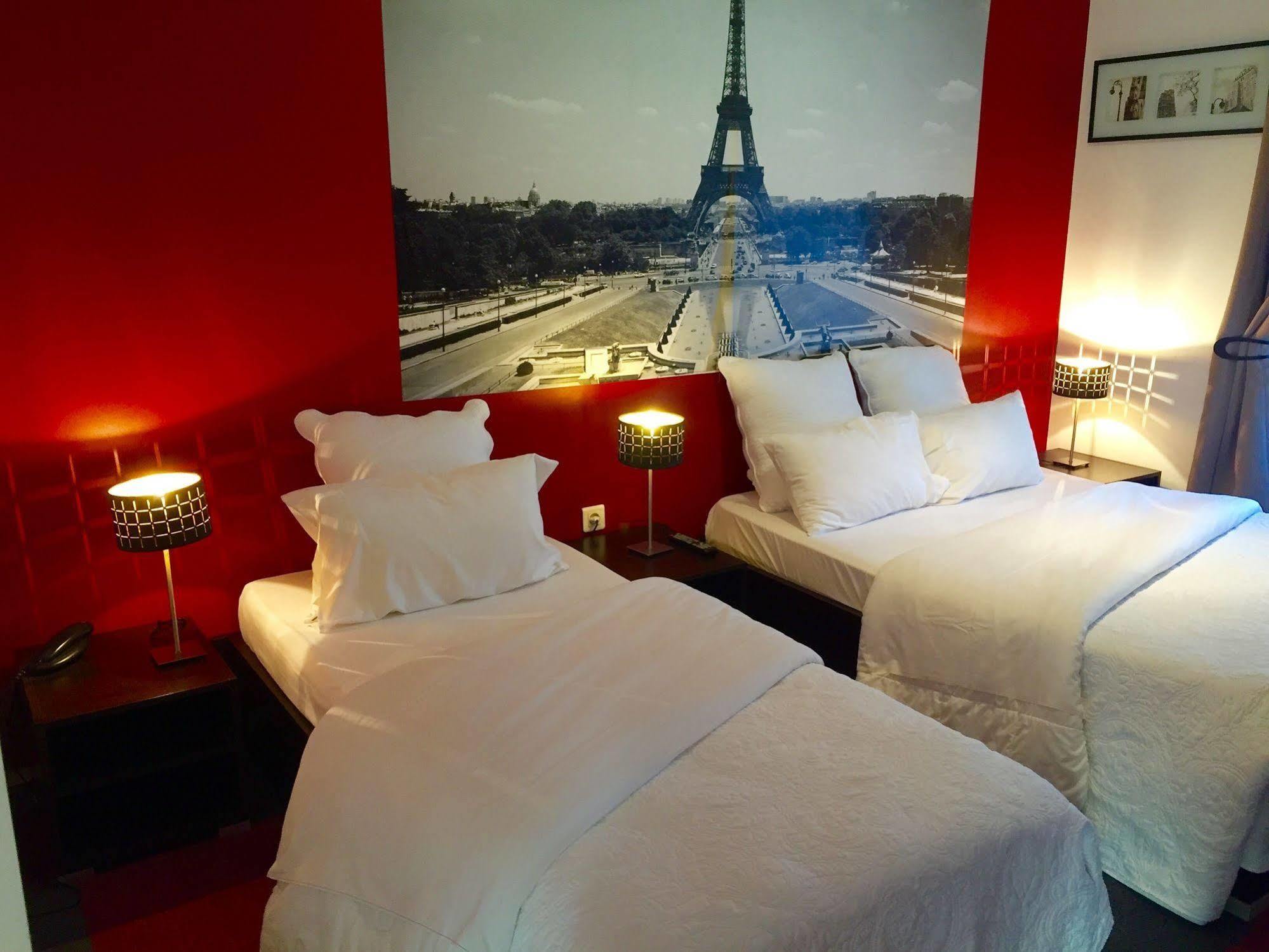 Clairefontaine 3* Paris