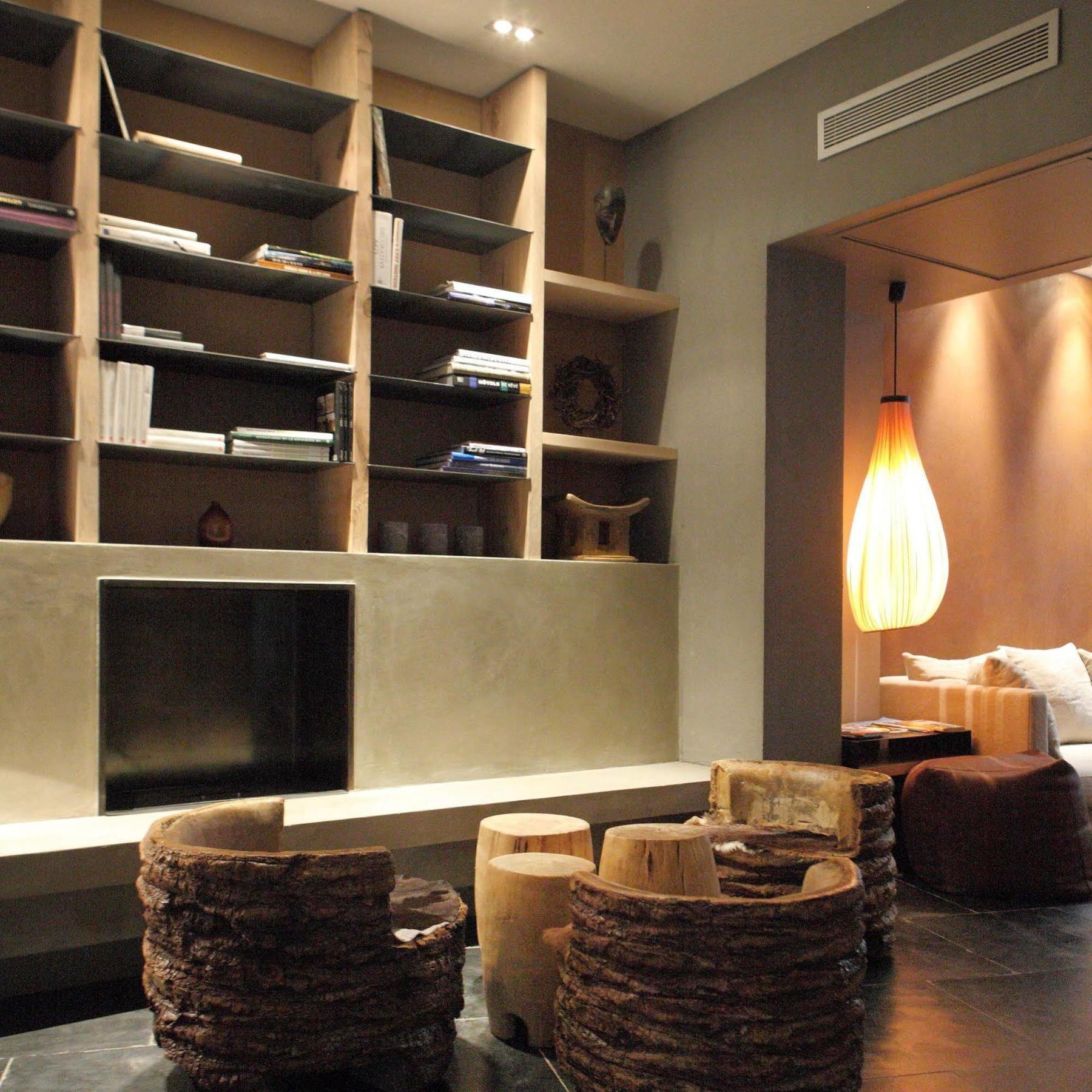 Hotel Hidden 4*