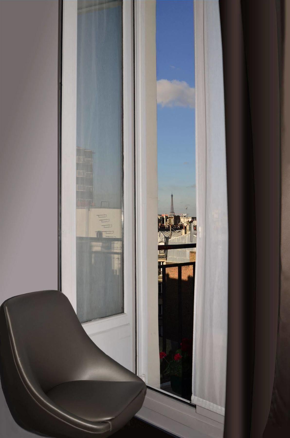 Acropole Hotel 3*