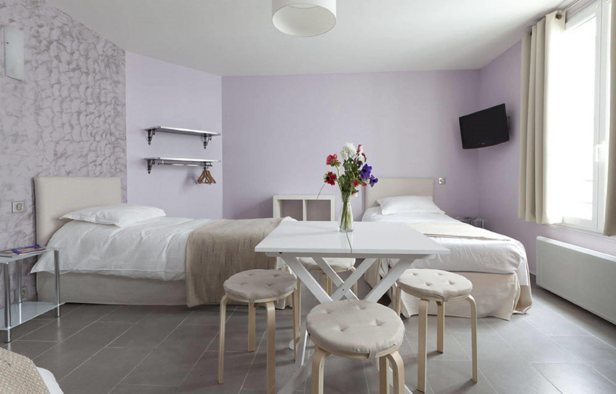 Sofia Hotel 2*
