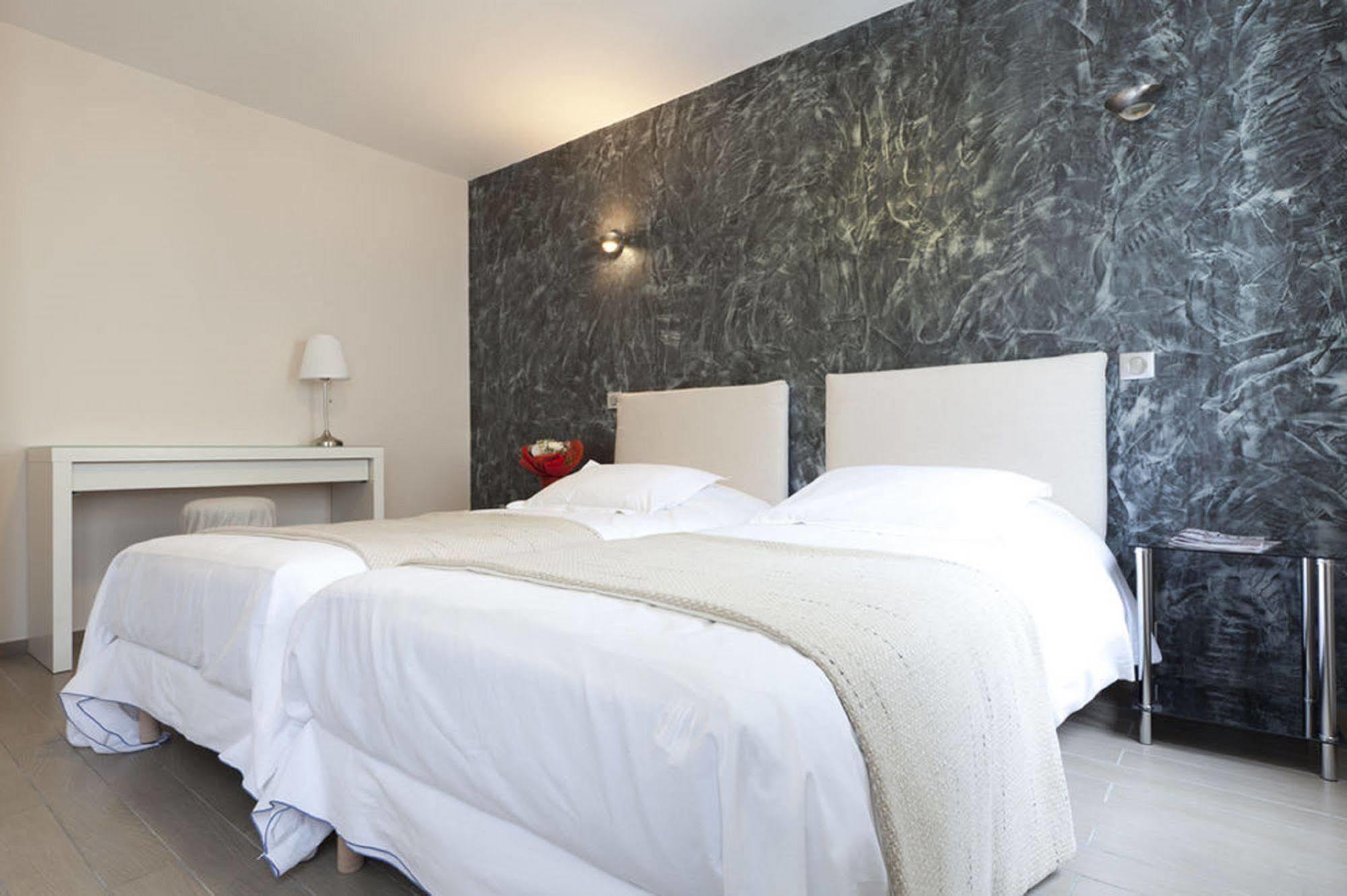 Hotel Sofia Paris