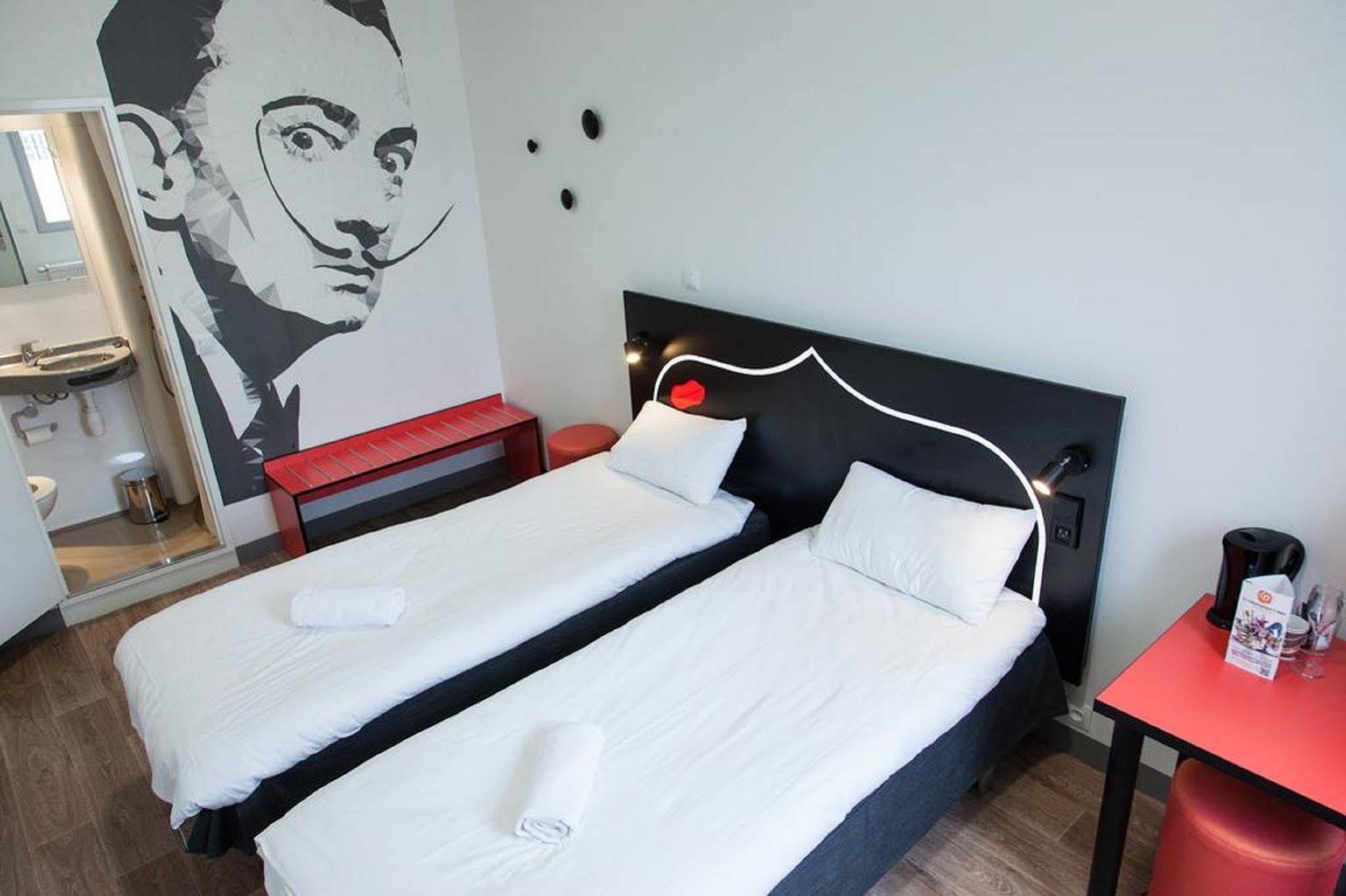 St Christopher's - Gare Du Nord Hostel Paris