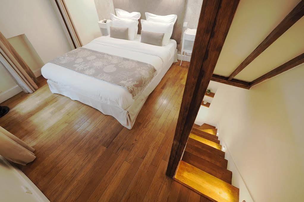 Louvre Parisian Chicsuites Apartment