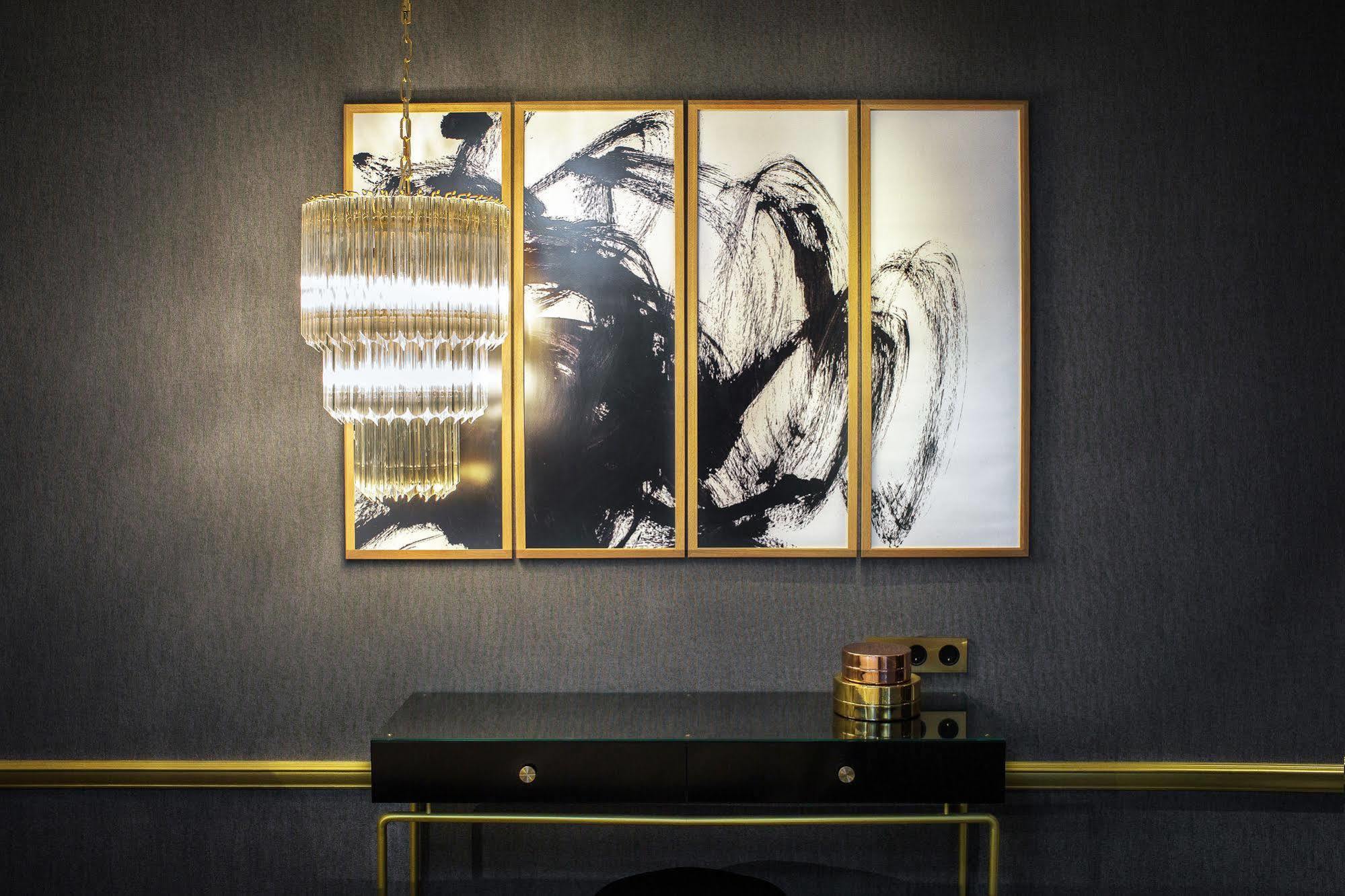 Snob By Elegancia Paris