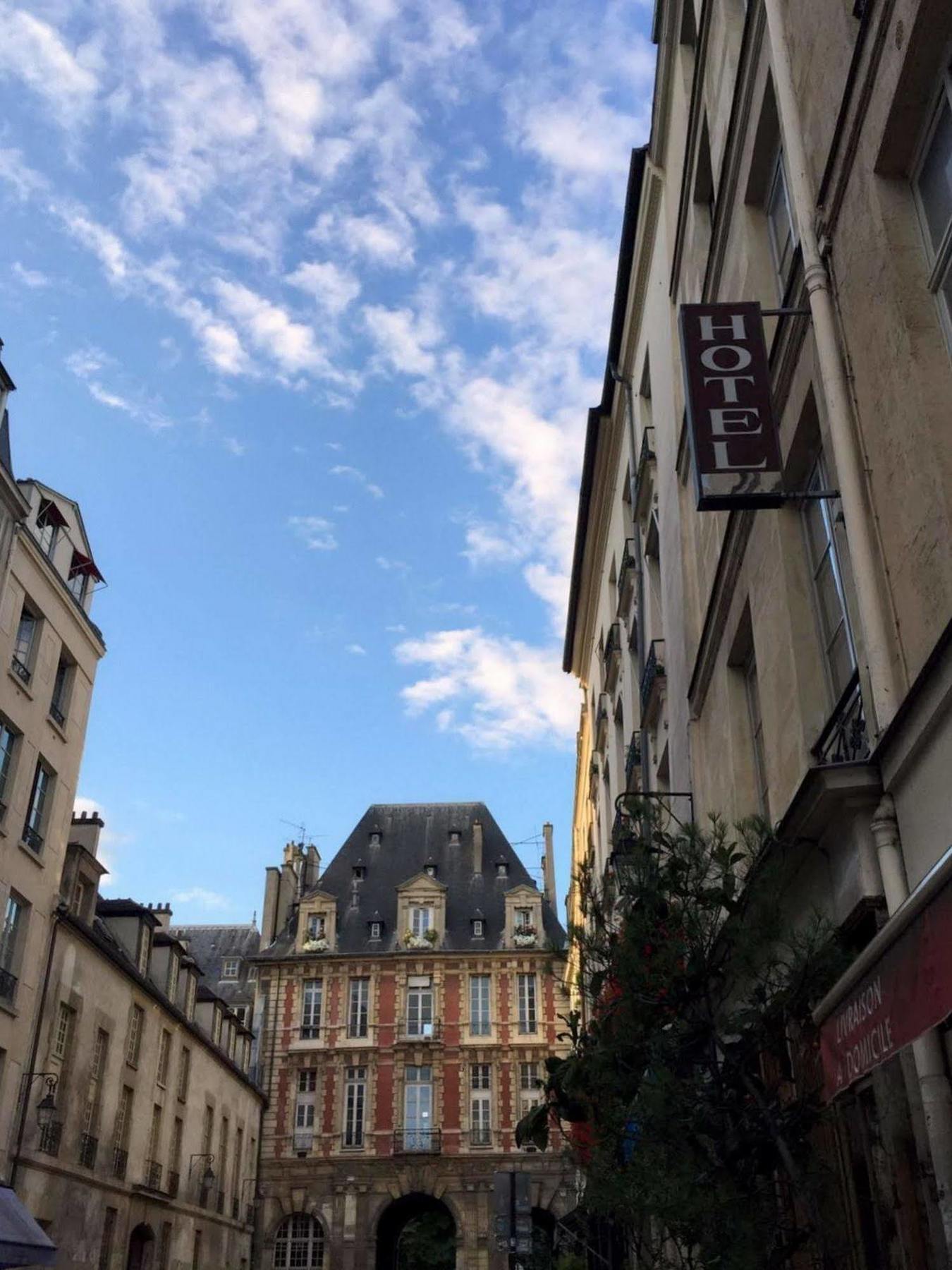Boutique De La Place Des Vosges Hotel 3*