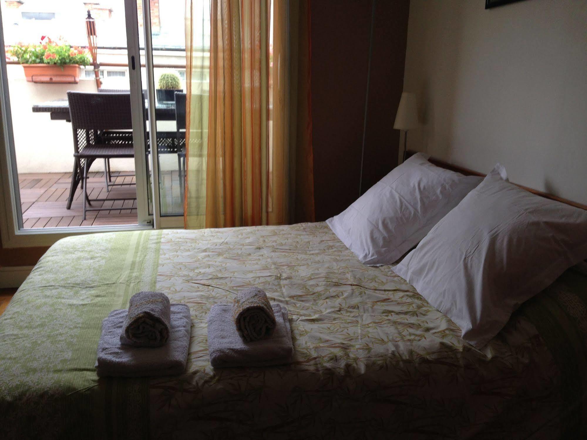 Acomodação com café da manhã  D'amis - D'hotes-b&b-guest House 3*
