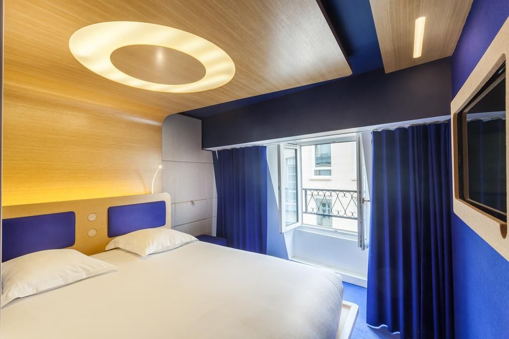 Odyssey Hotel 3*