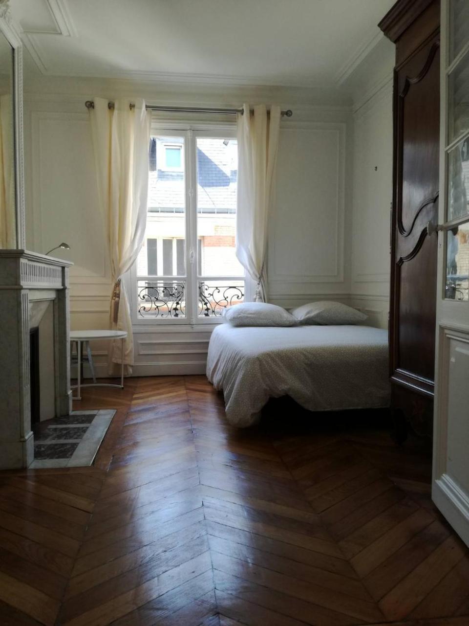 2-chalgrin Paris