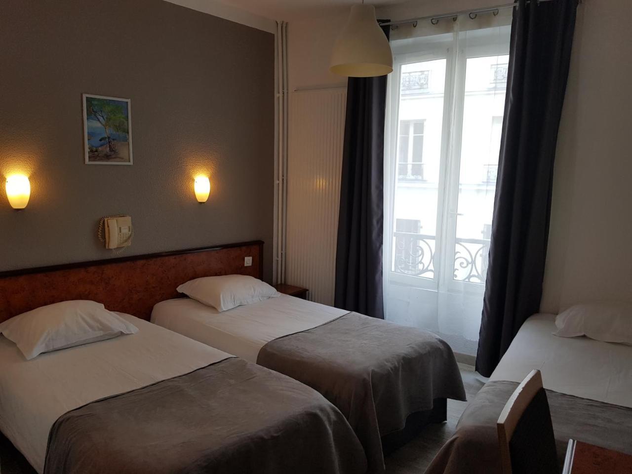 Hotel Saint-hubert Gare De Lyon 3*