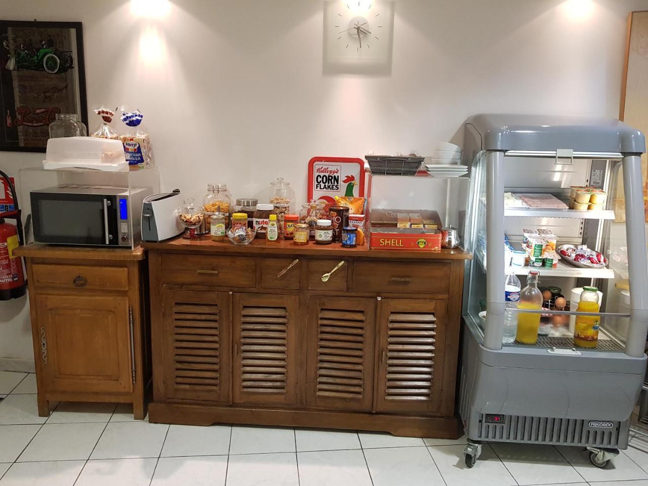 Hotel Saint-hubert Gare De Lyon 3*