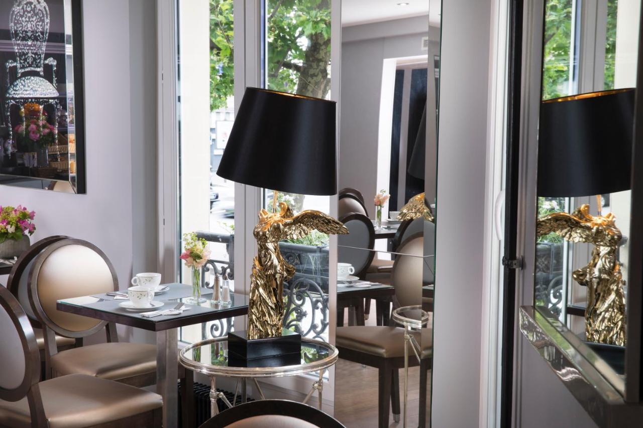 Plaza Elysées 4*