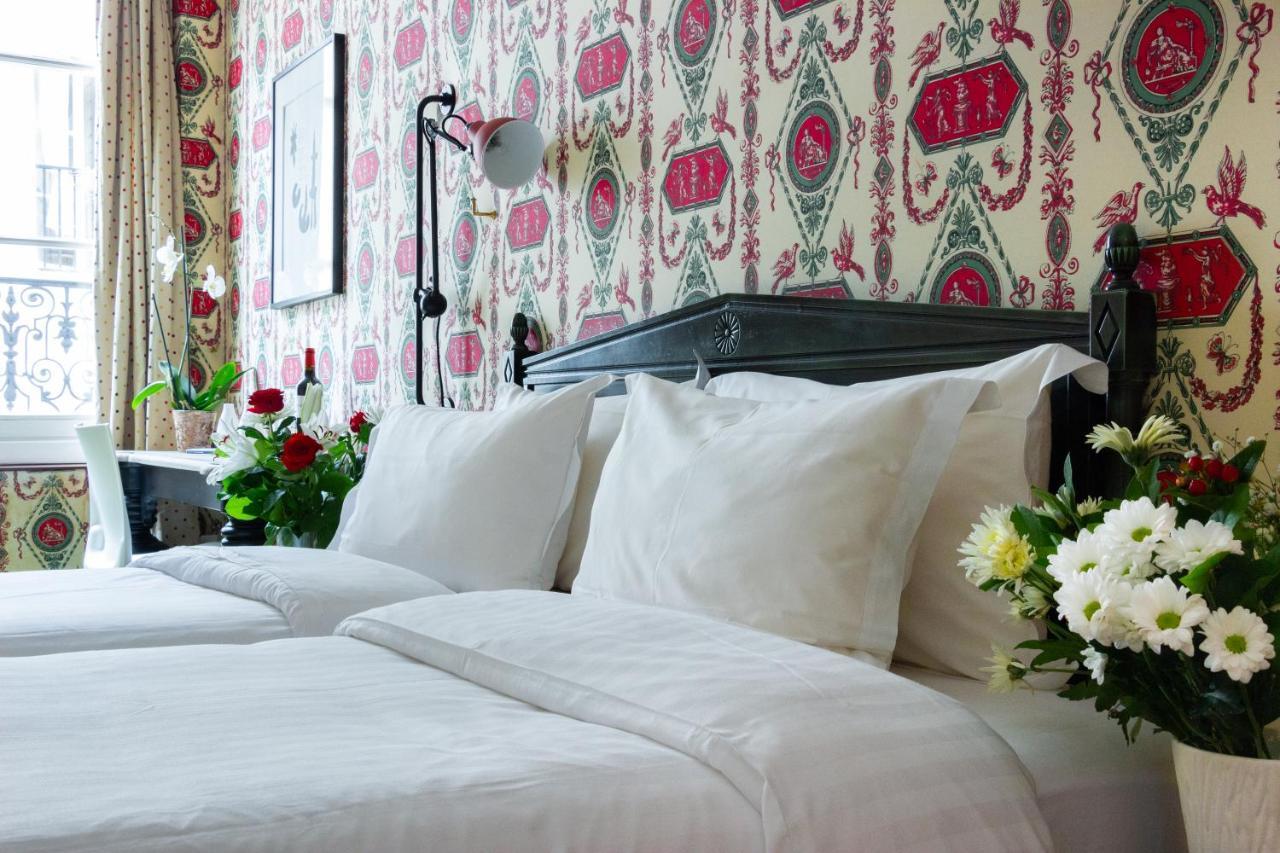 Prince De Conde Hotel