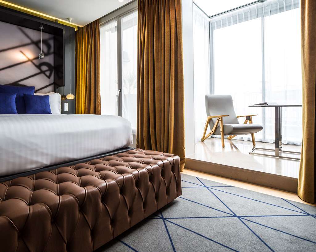 De Sers Champs Elysees 5* Paris