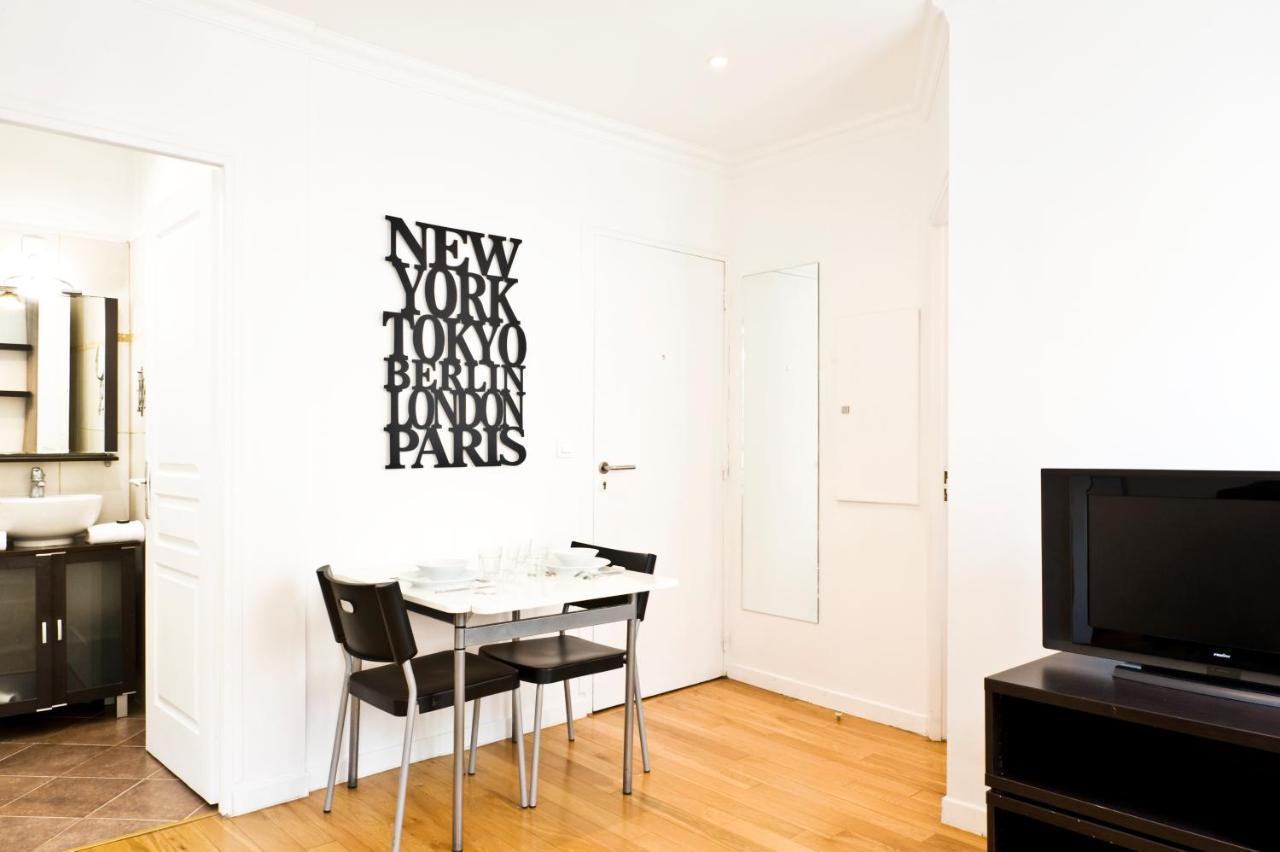 Pick A Flat's In Batignolles - Rue Biot Apartment *