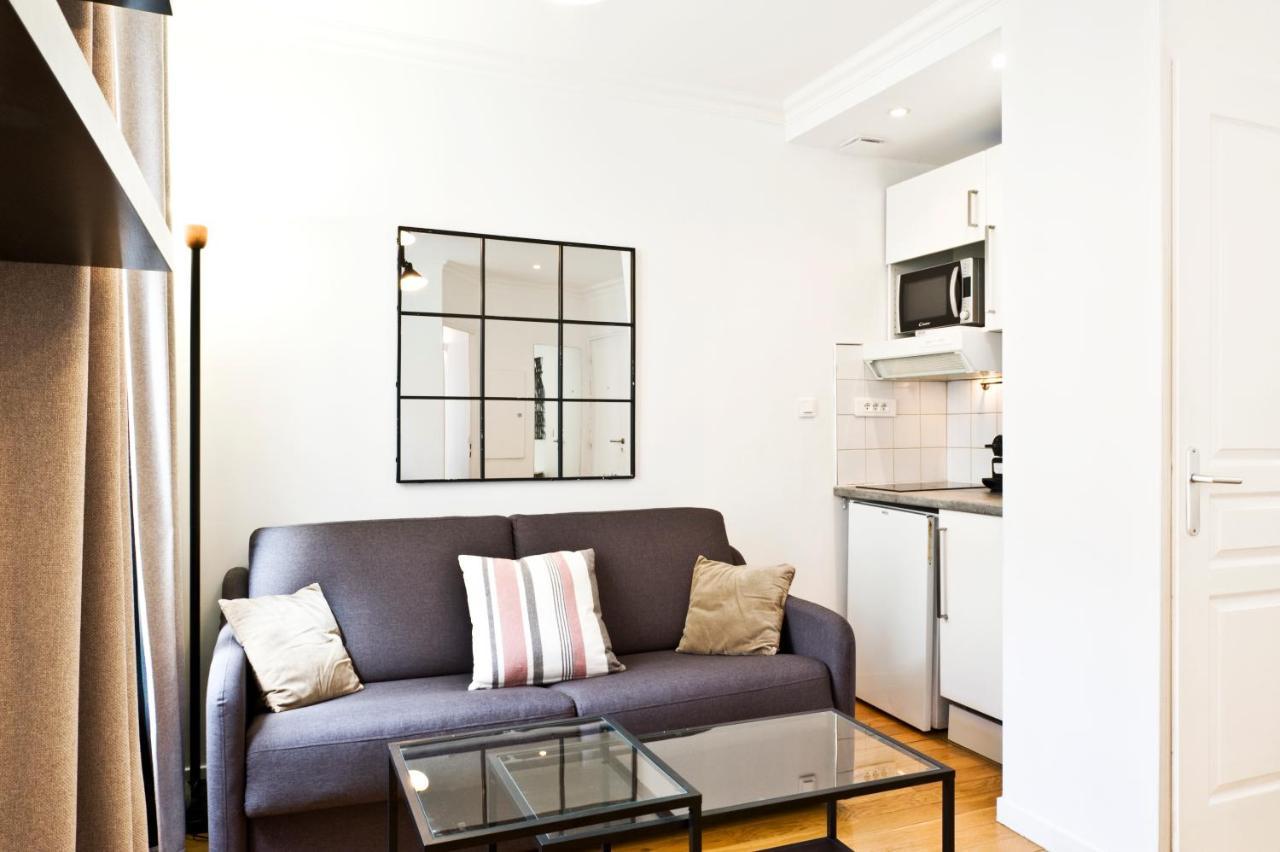 Pick A Flat's In Batignolles - Rue Biot Apartment *