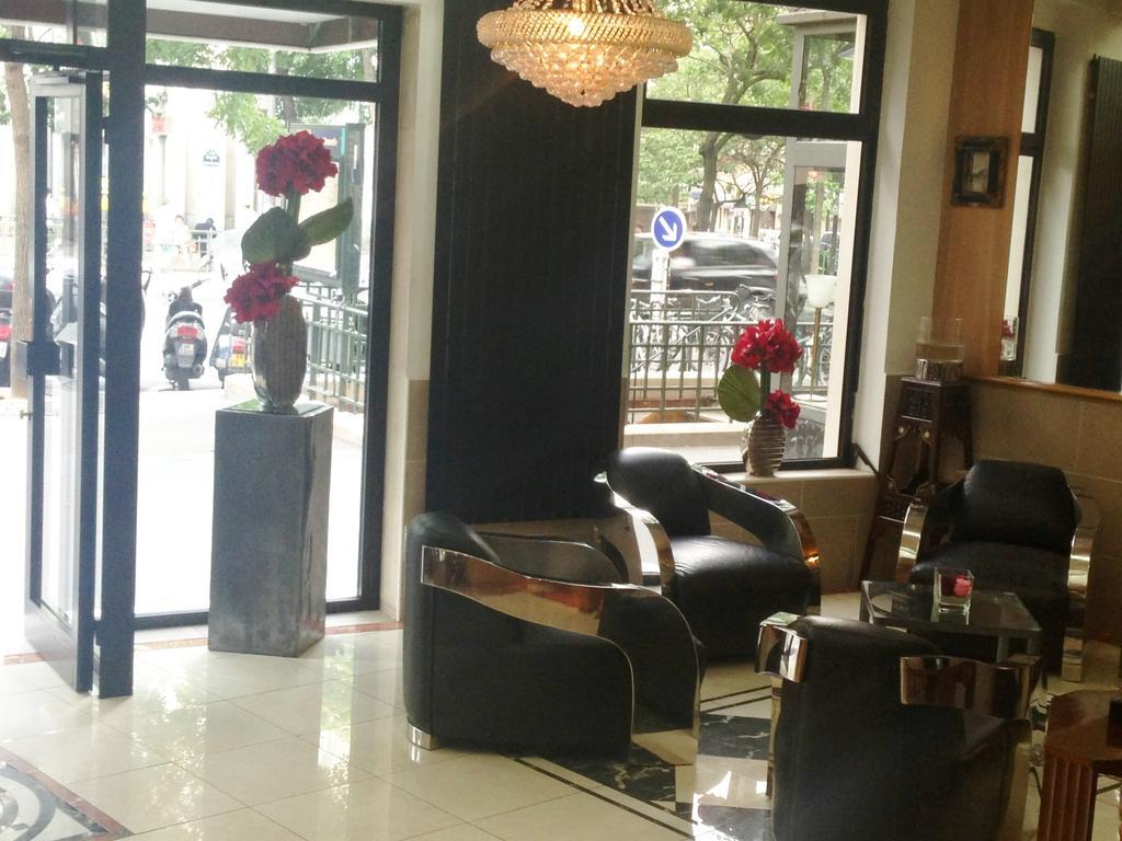 Hotel Le Clery Paris