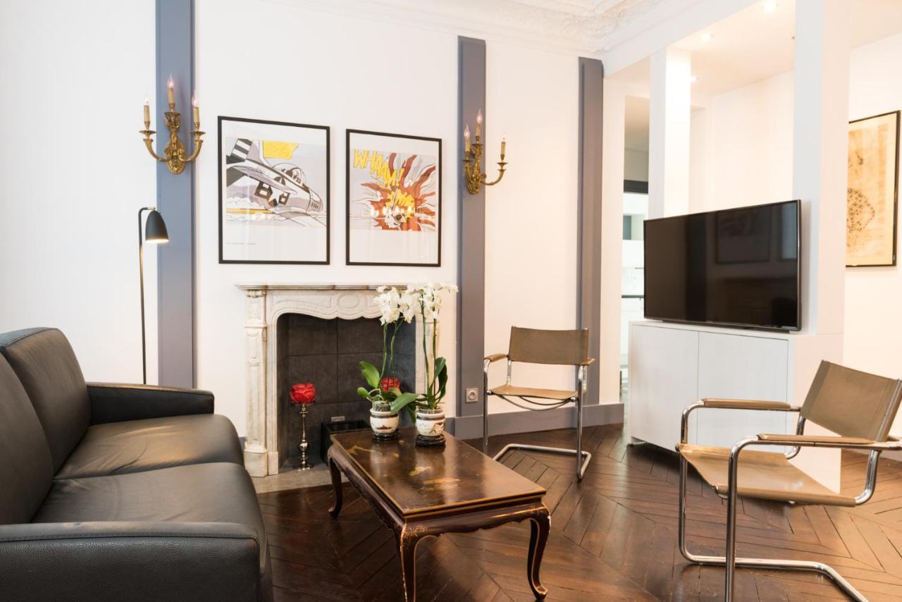 Apartment Franklin Roosevelt Paris