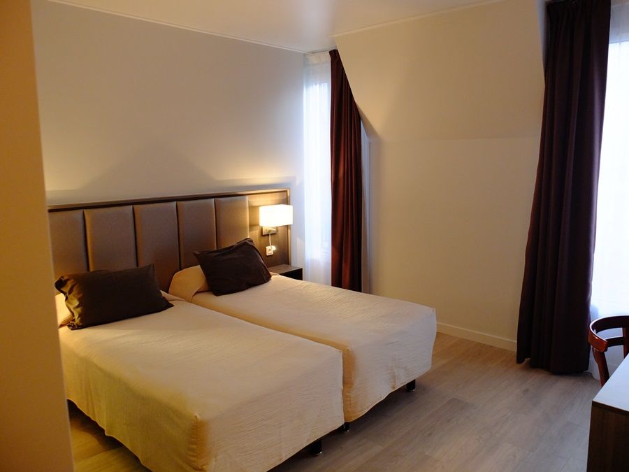 De Flore 3* Paris
