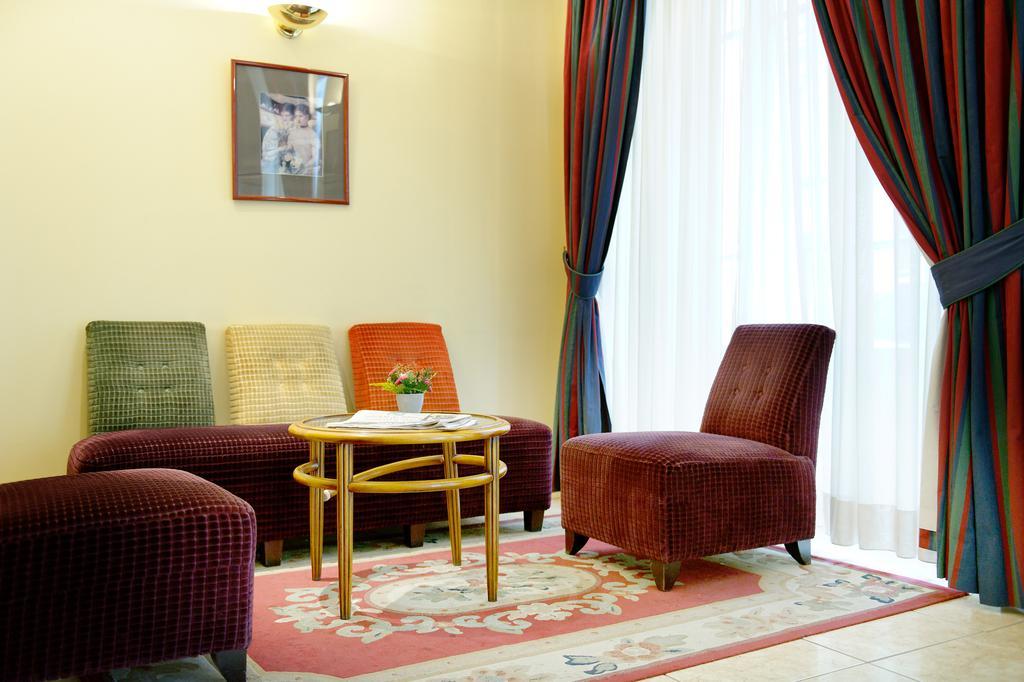 New Le Voltaire Hotel Paris