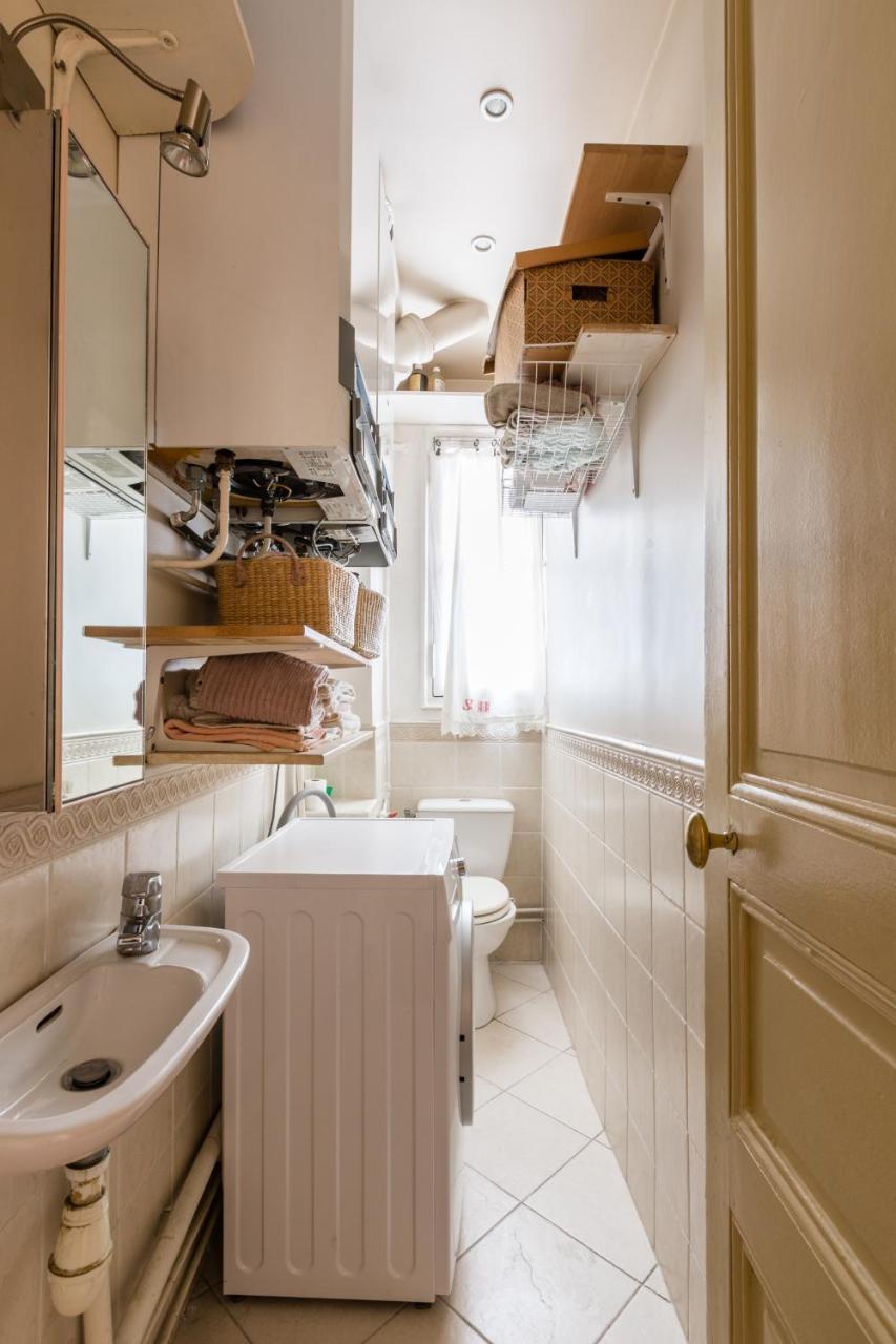 Apartment Veeve - Charming Mirabeau Paris