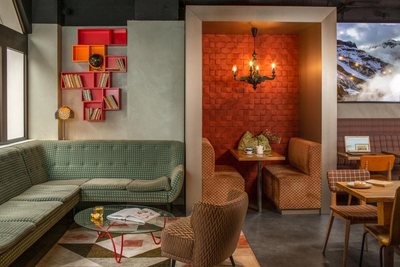 Mercure Centre Gare Montparnasse 4*