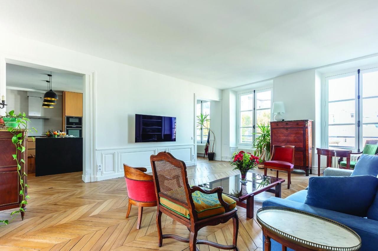 Appartement Historical - Odéon, Rive Gauche - 170 M2 *
