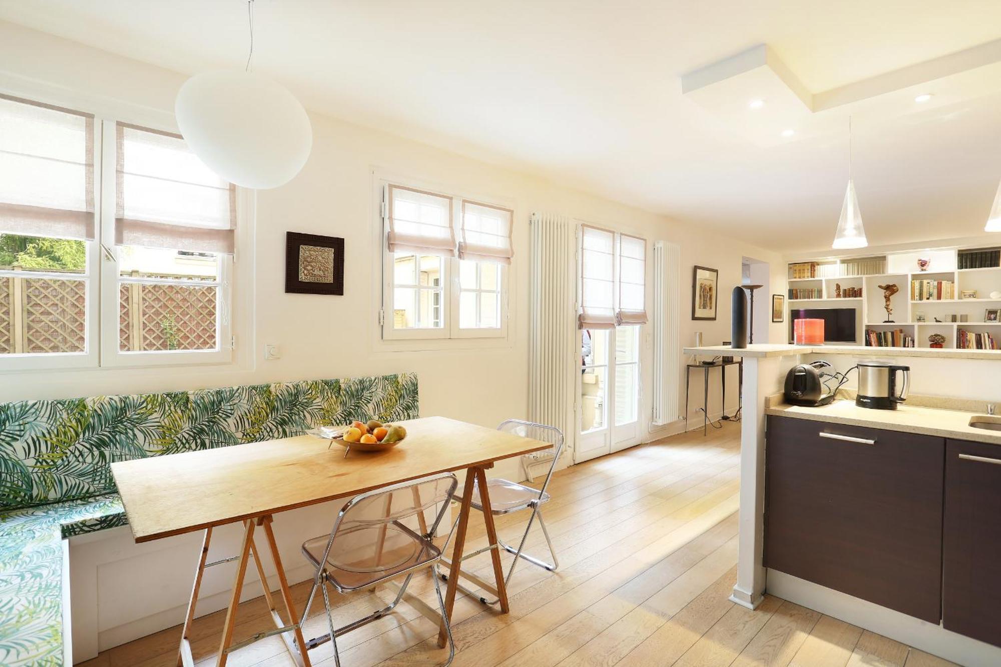 Appartement Sublime Champs Elysees Paris