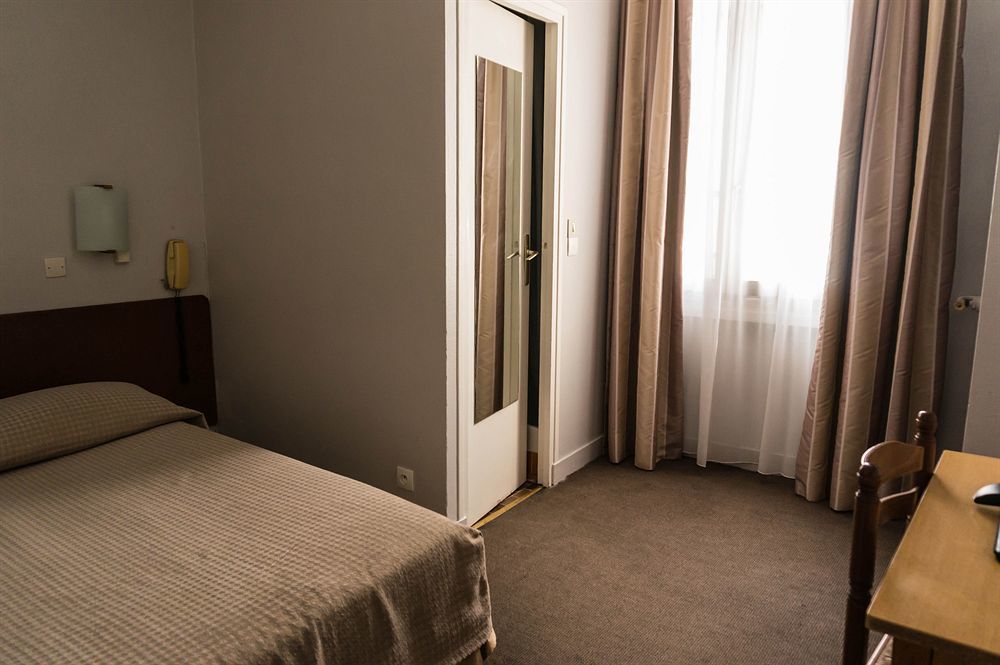 Exelmans Hotel 2*