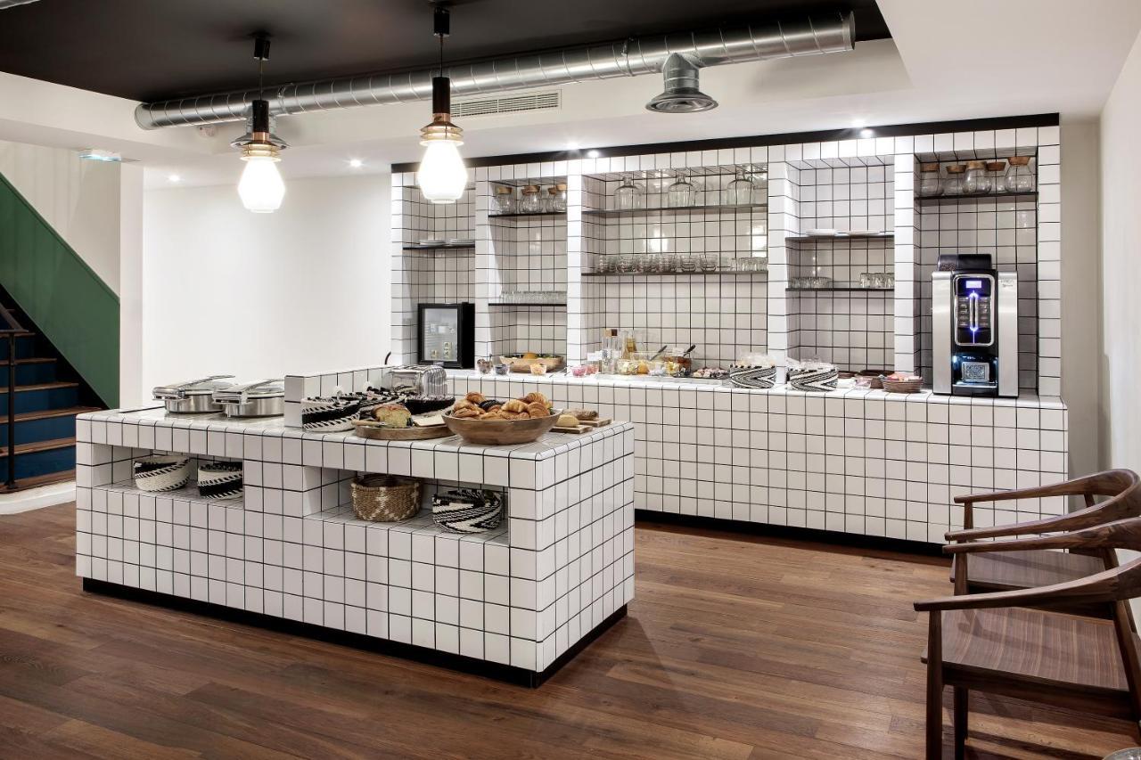 New Le Voltaire Hotel