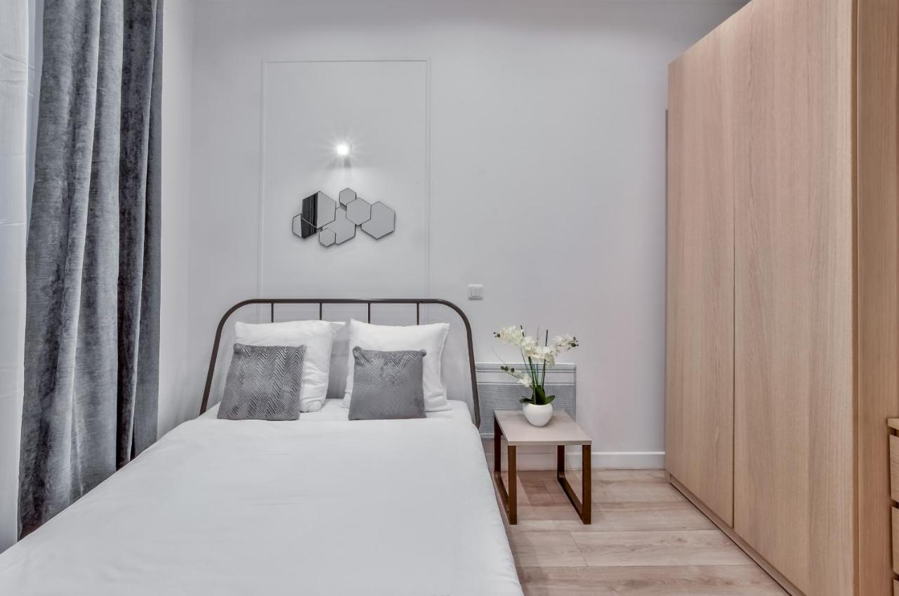 35 - Luxury Flat Grands Boulevards