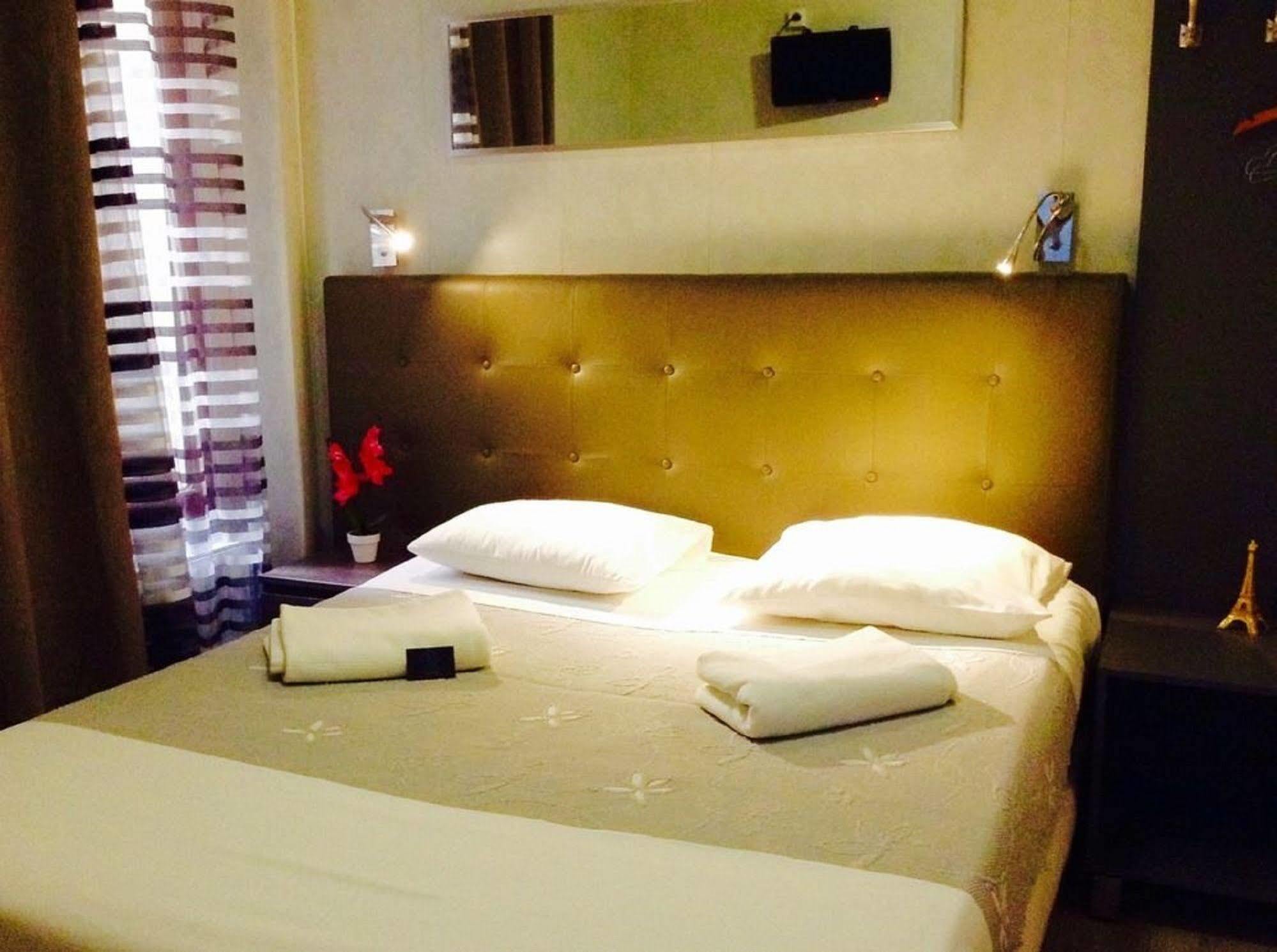 Gofen Hotel Paris
