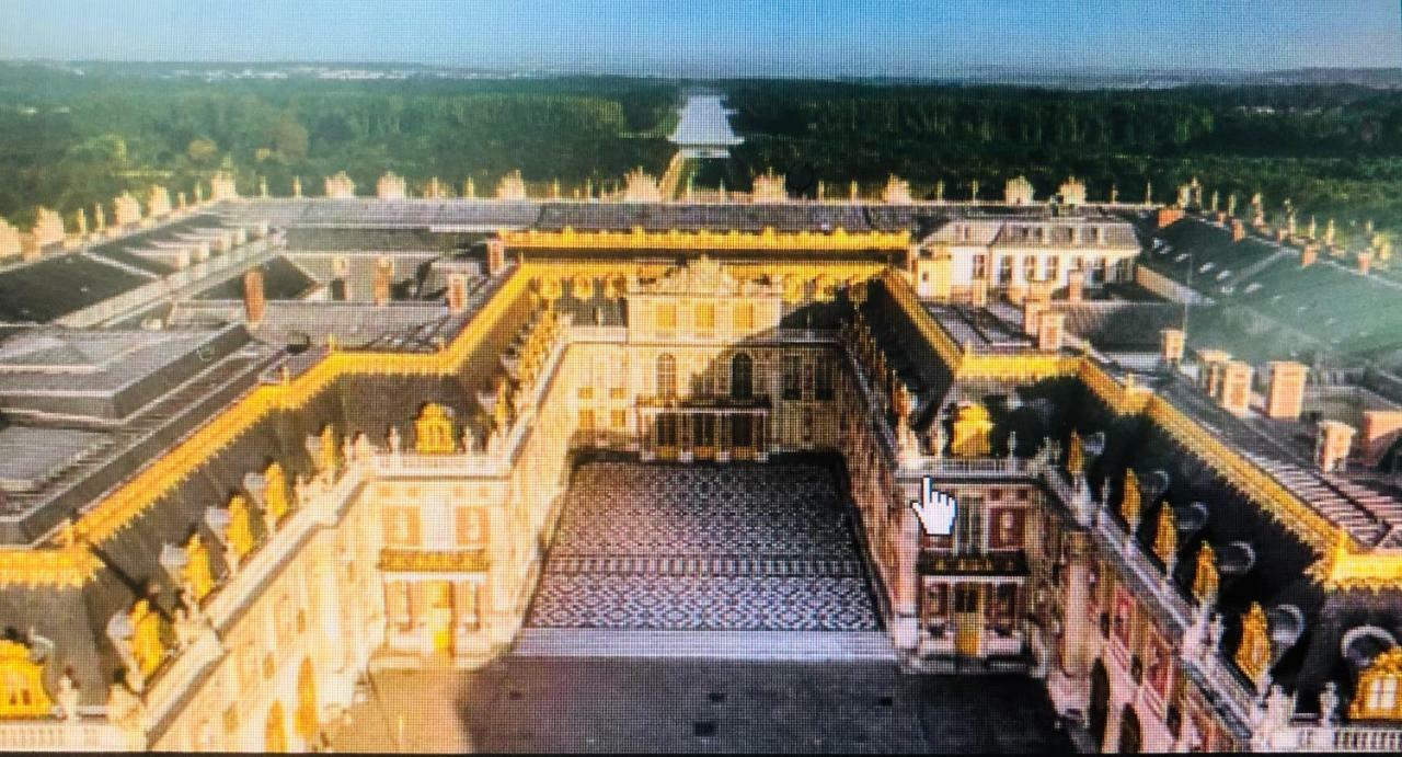 Arc De Triomphe-carnot Luxury&design