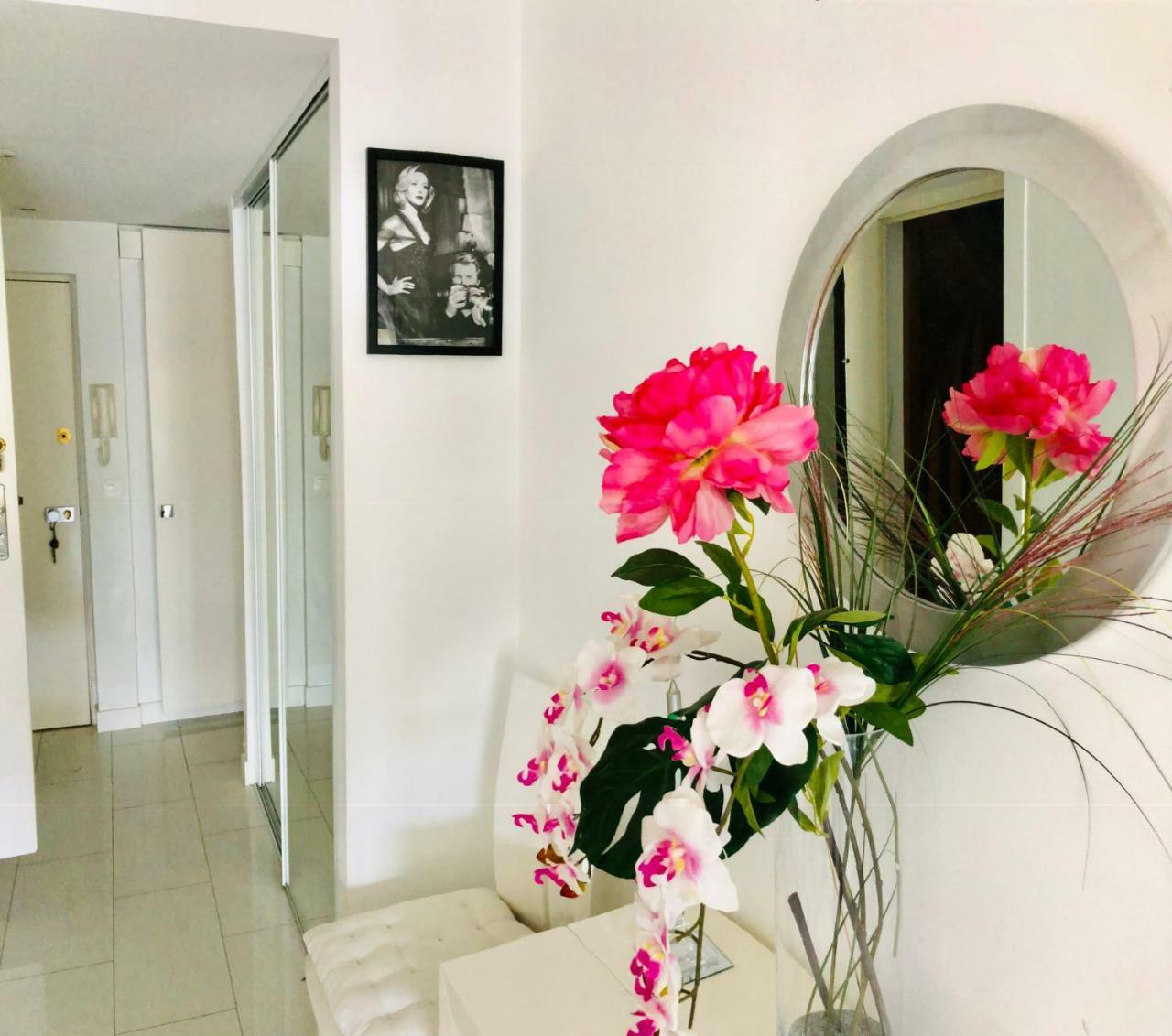 Arc De Triomphe-carnot Luxury&design