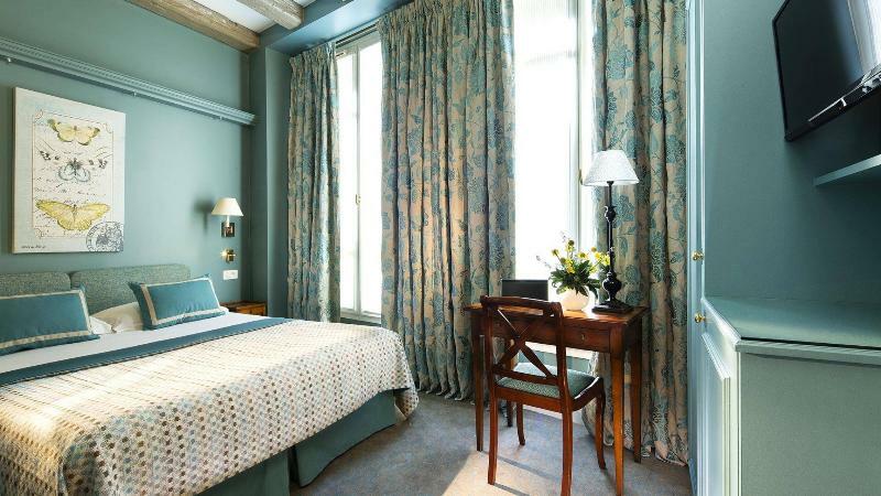 Le Relais Saint Honoré 4*