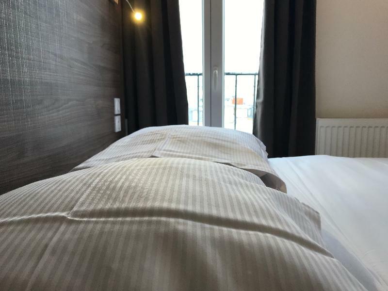 Luxelthe Hotel Paris