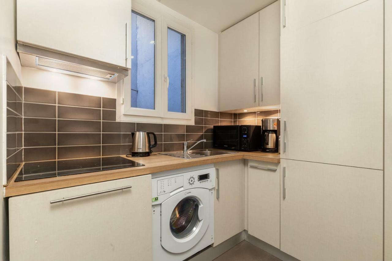 Appartement Avenue Montaigne Champs Elysees *