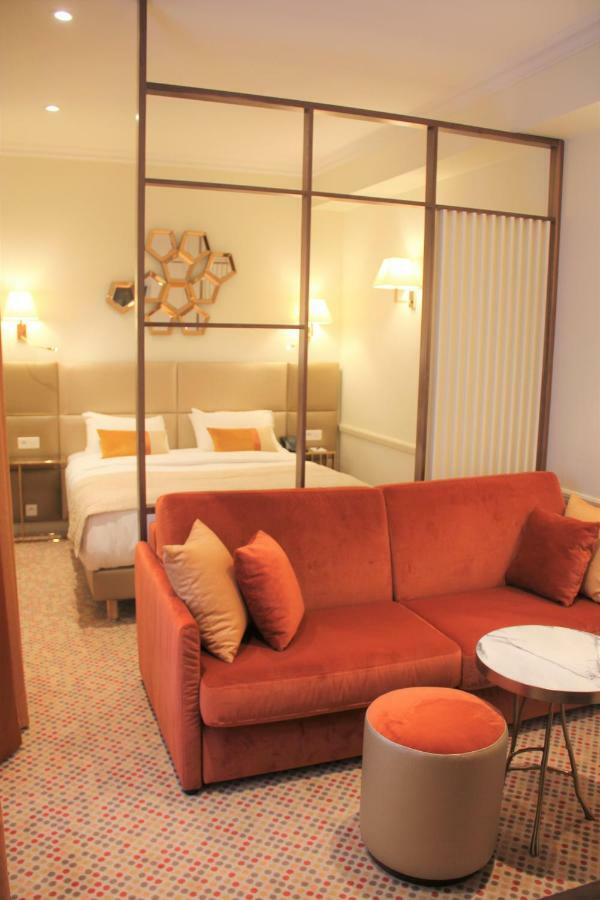 Hotel De Suède Saint Germain 4*