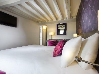 Massena Hotel 3*
