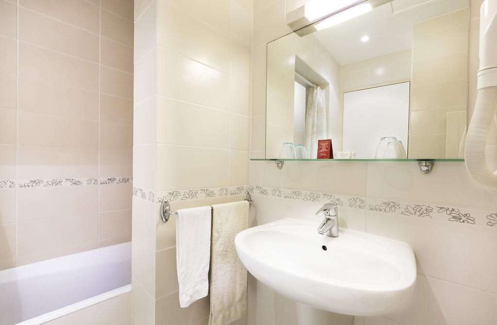 Le Clos D'alesia Hotel 3*