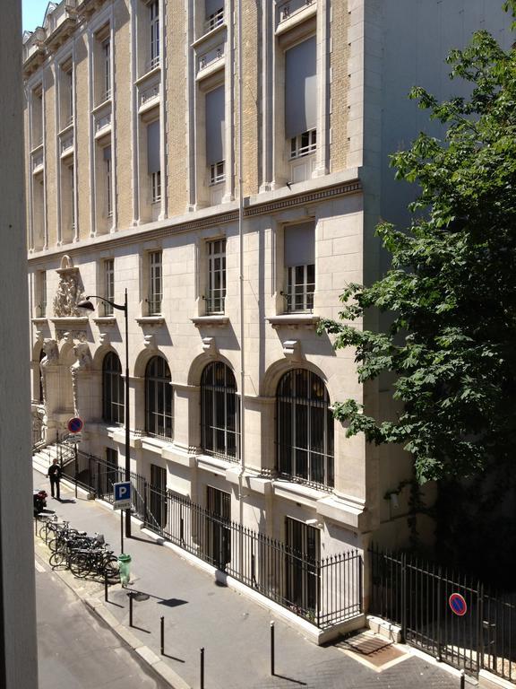 Cherche-midi Apartment