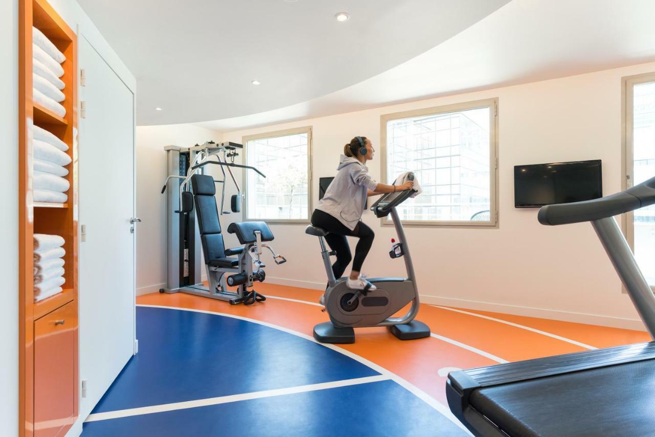 Novotel Centre Gare Montparnasse 4*