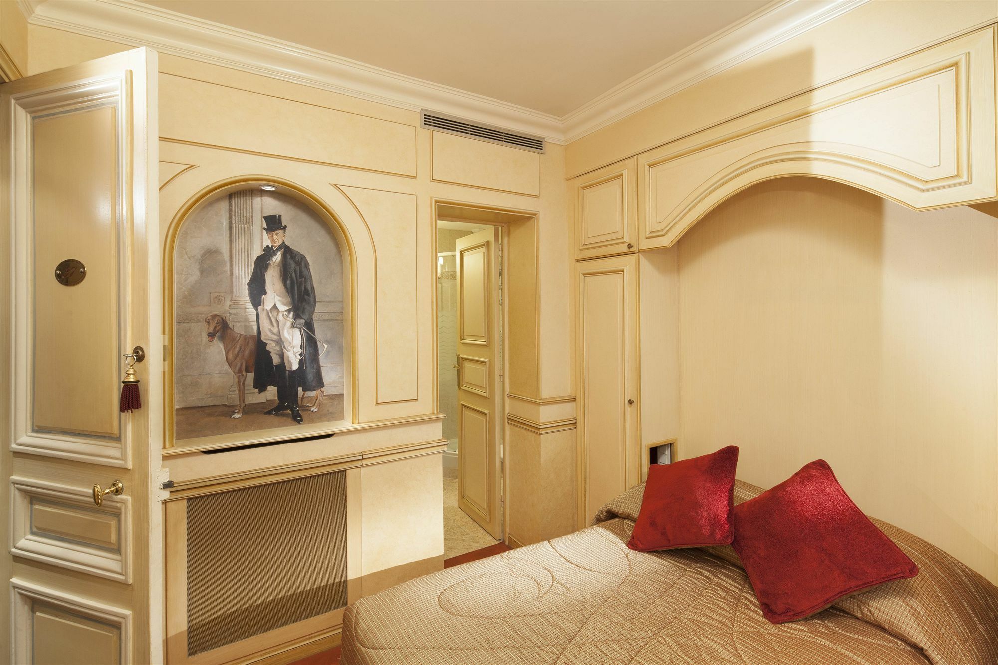 & Saint-jacques Hotel 4*